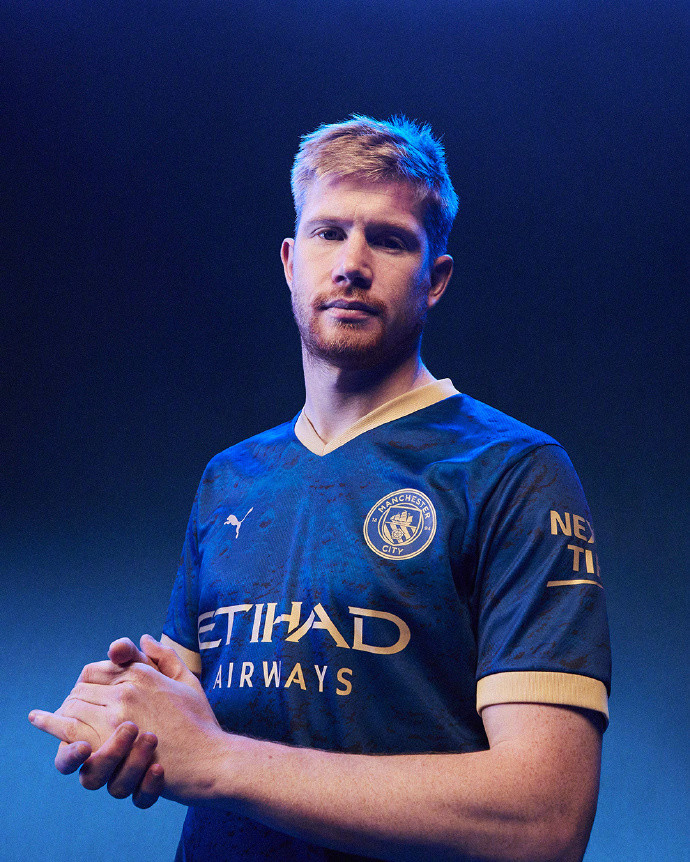 拆牌技巧：当手牌稀碎时，如何通过洗牌反败为胜？（洗牌也能翻盘：手牌不佳时的拆牌策略）