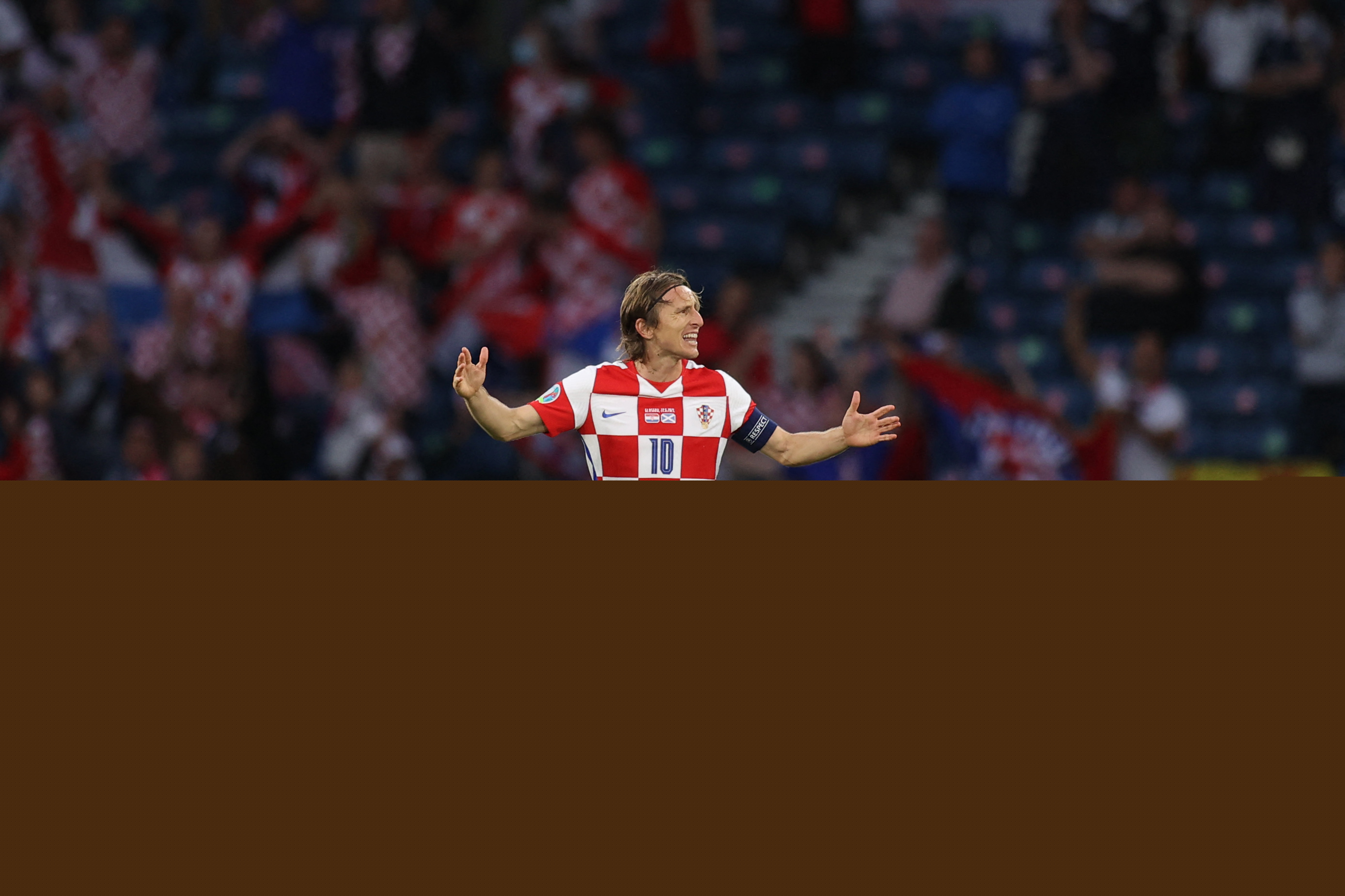 一名皇马球迷的故事。 来源：Barça Universal