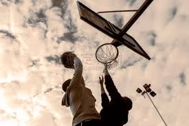 圣地亚哥教士在 2023 年底交易走明星外野手胡安·索托，旨在平衡球队薪资空间